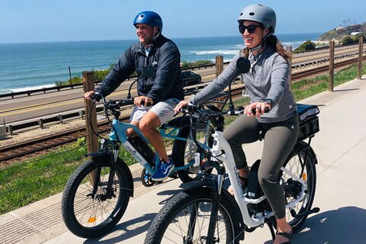 Tour guidato in bici elettrica locale dalla spiaggia di Solana a Encinitas