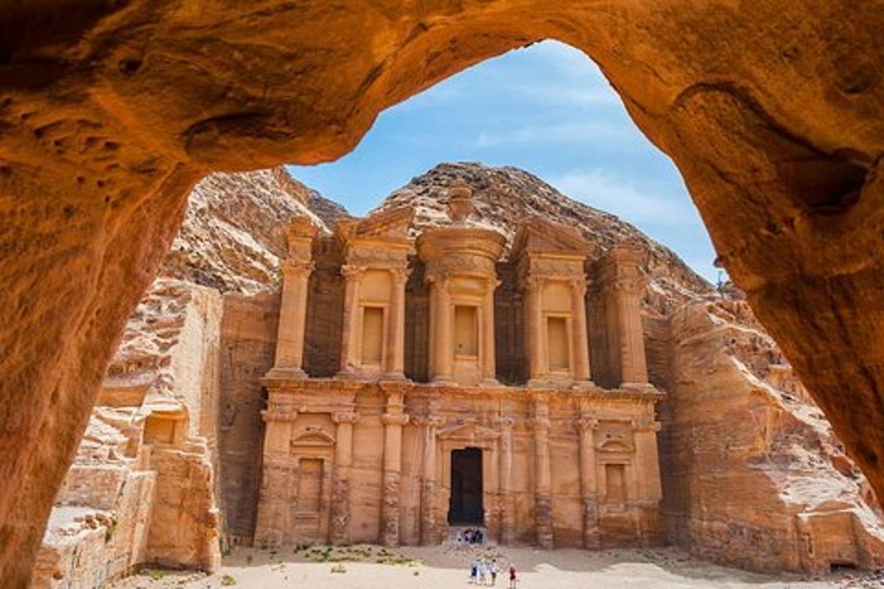 Tour guidato privato di 3 ore di Petra con prelievo dall'hotel .