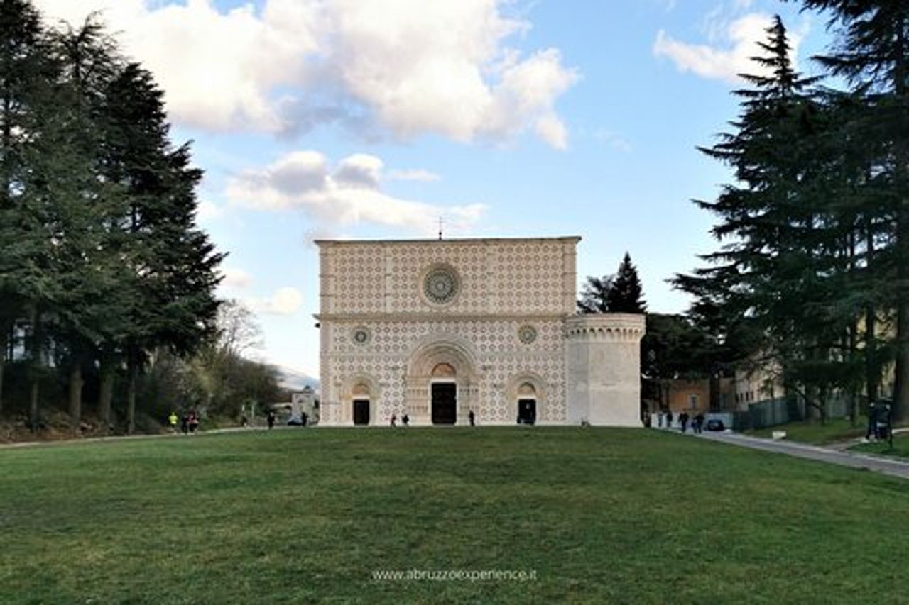 L'Aquila dei Misteri (Tour Privato)
