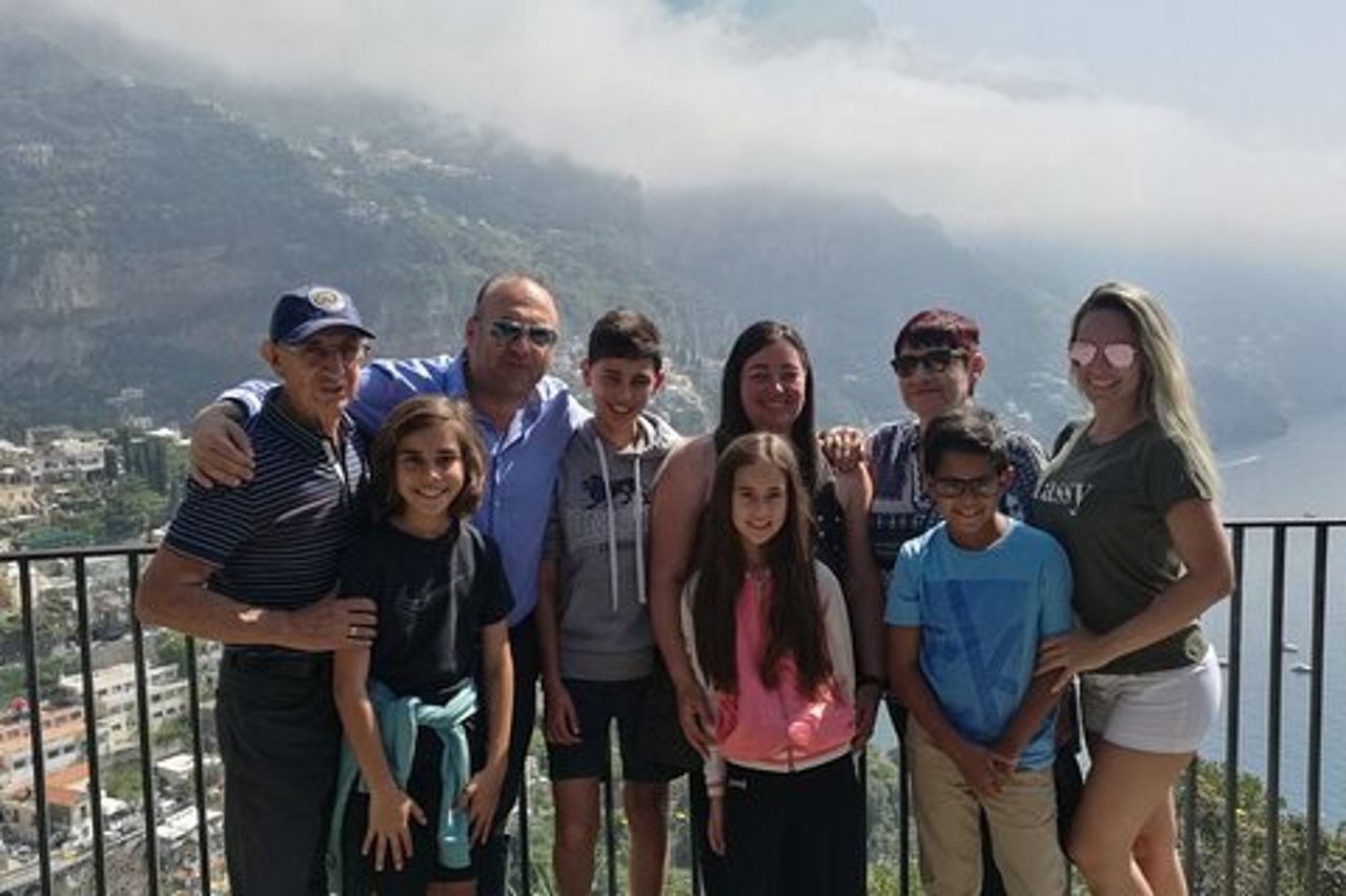 Tour privato di un giorno: Sorrento, Positano, Amalfi e Ravello.