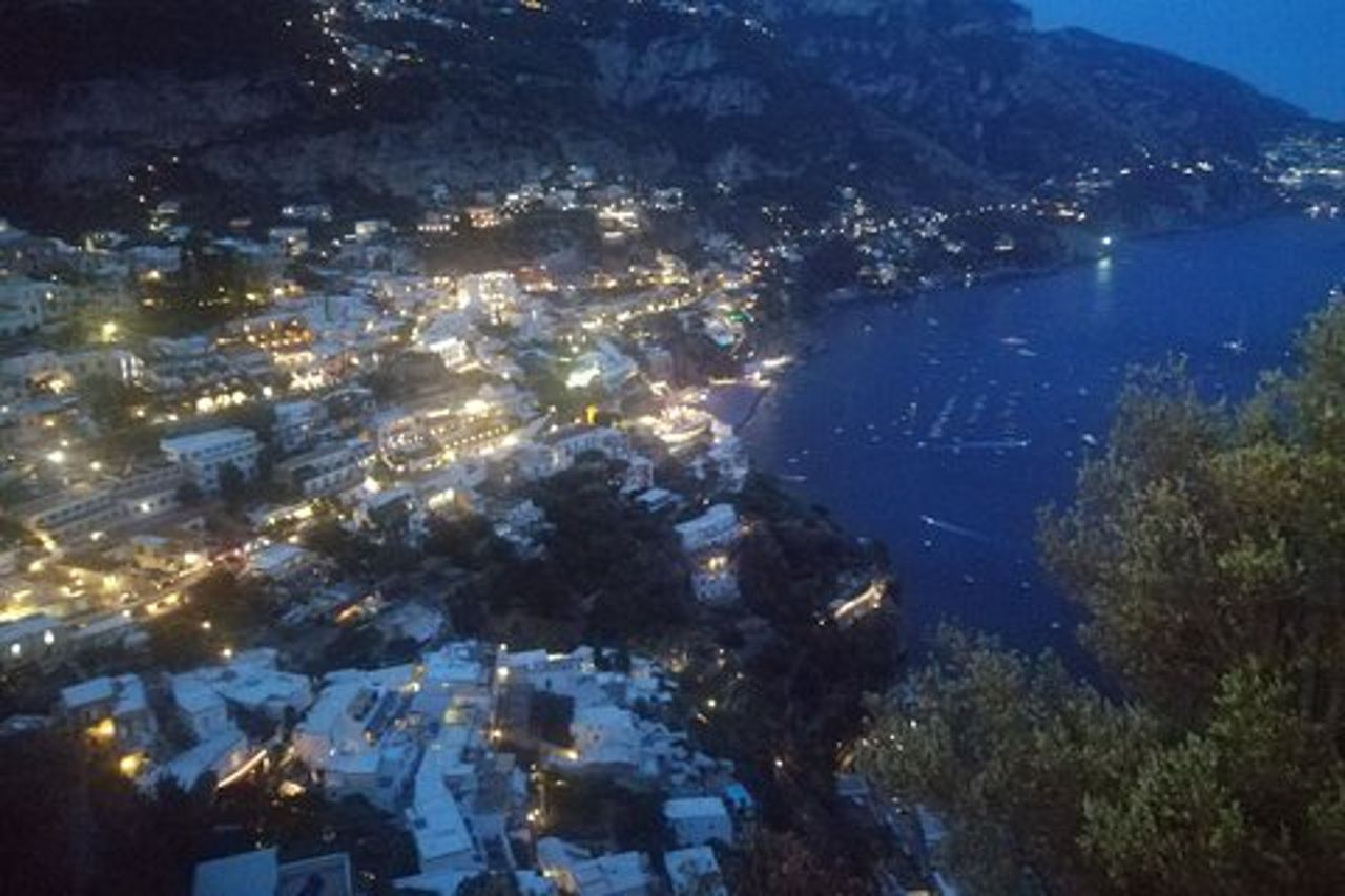 Tour privato di un giorno: Pompei, Sorrento e Positano.