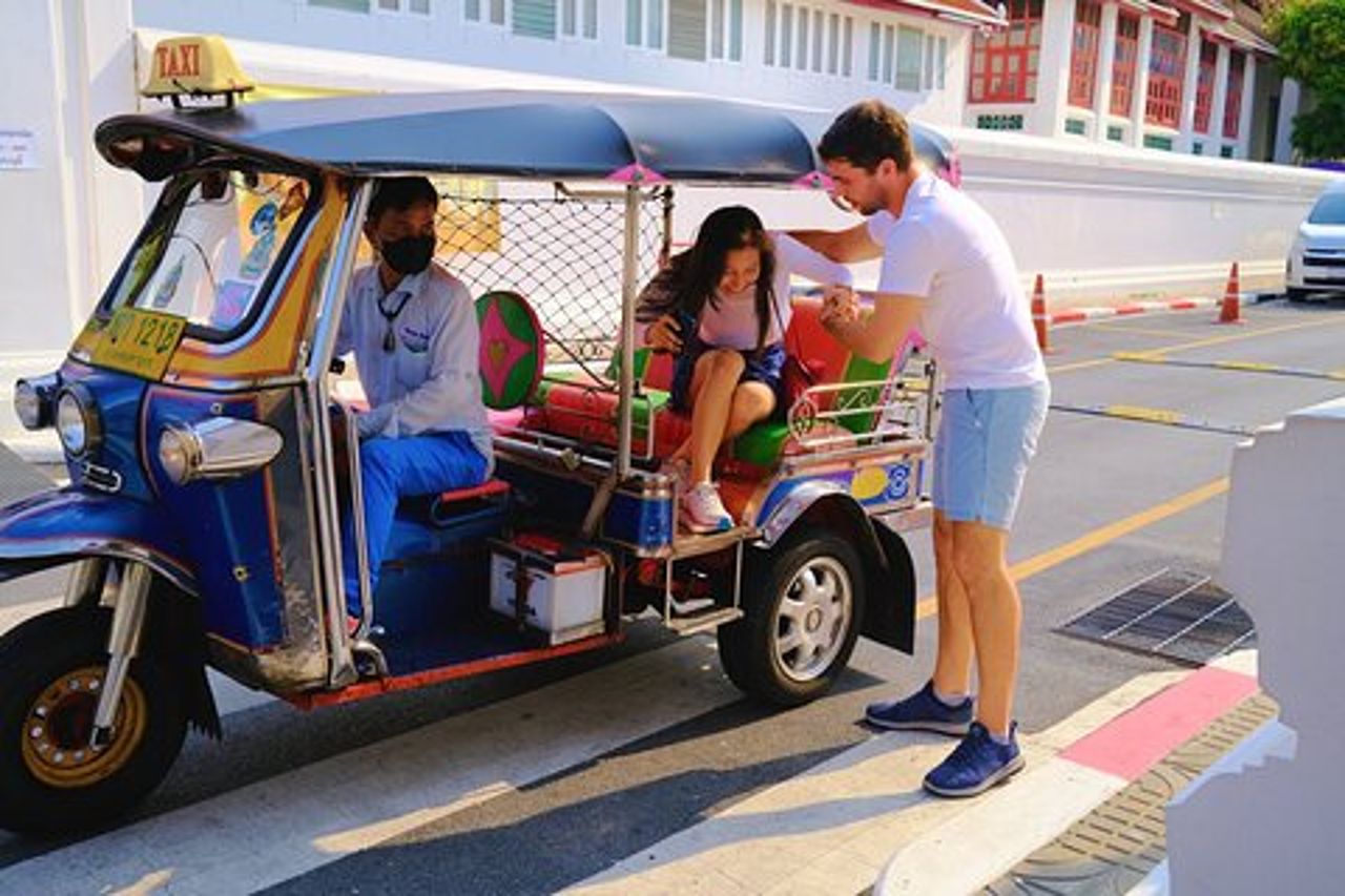 Bangkok emozionante tour in tuk tuk (privato e tutto compreso)
