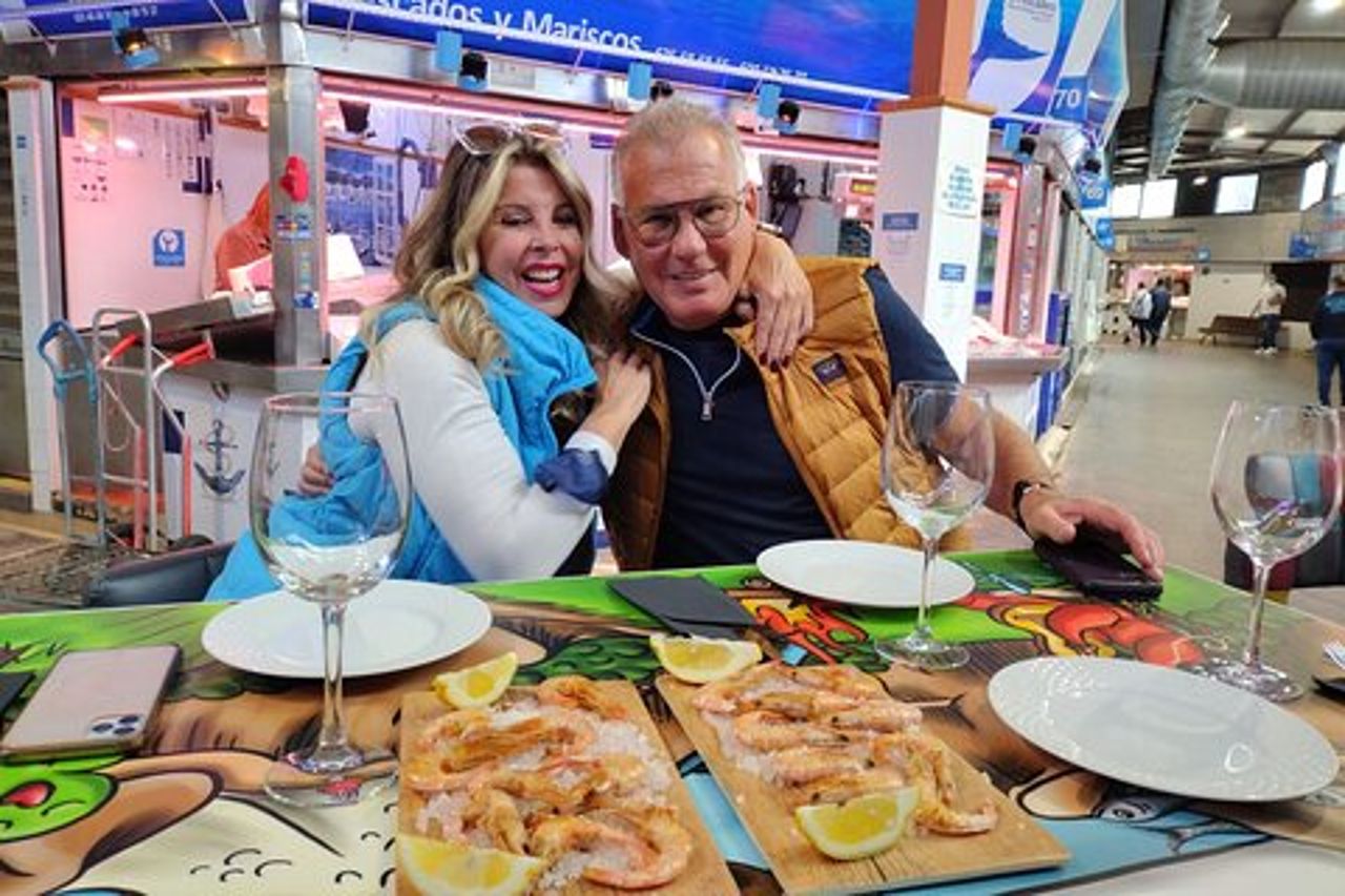 Tour per piccoli gruppi del gusto del cibo e del mercato di Marbella