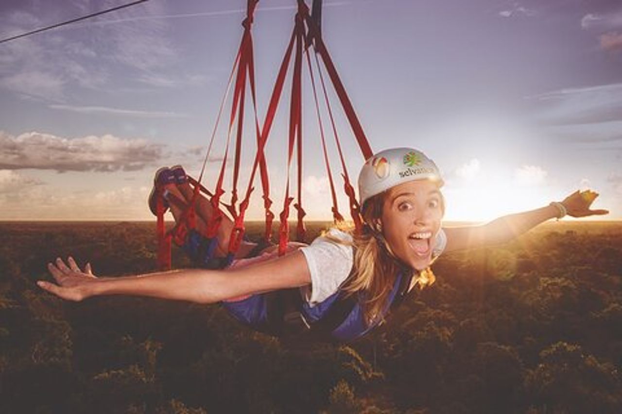 Tour con zipline, cenote e ATV del Parco Selvatica da Cancun e Riviera Maya
