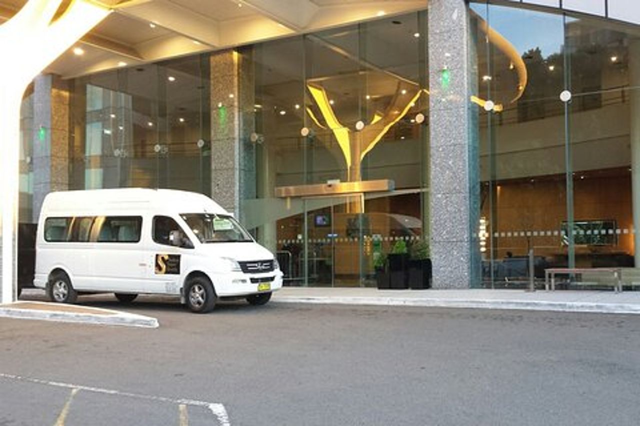 Seggiolino condiviso dall'aeroporto di Sydney al CBD di Sydney nel trasferimento con navetta del veicolo