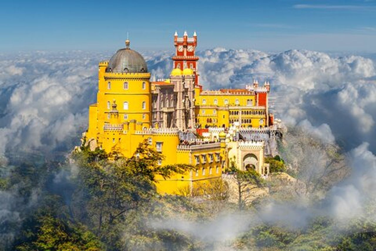 Tour privato di un'intera giornata a Sintra e Cascais da Lisbona