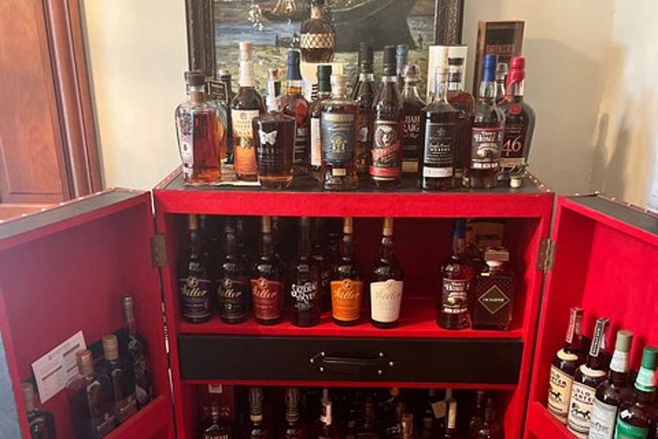 Percorso privato del Kentucky Bourbon per esperti, realizzato da esperti