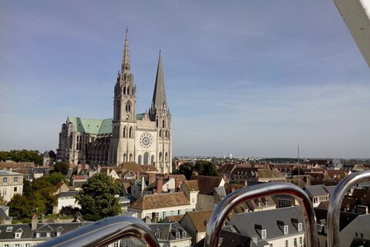 Alla scoperta della meraviglia medievale della cattedrale di Chartres