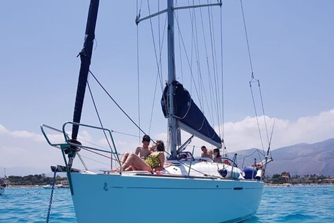 Tour in barca a vela a Cefalù