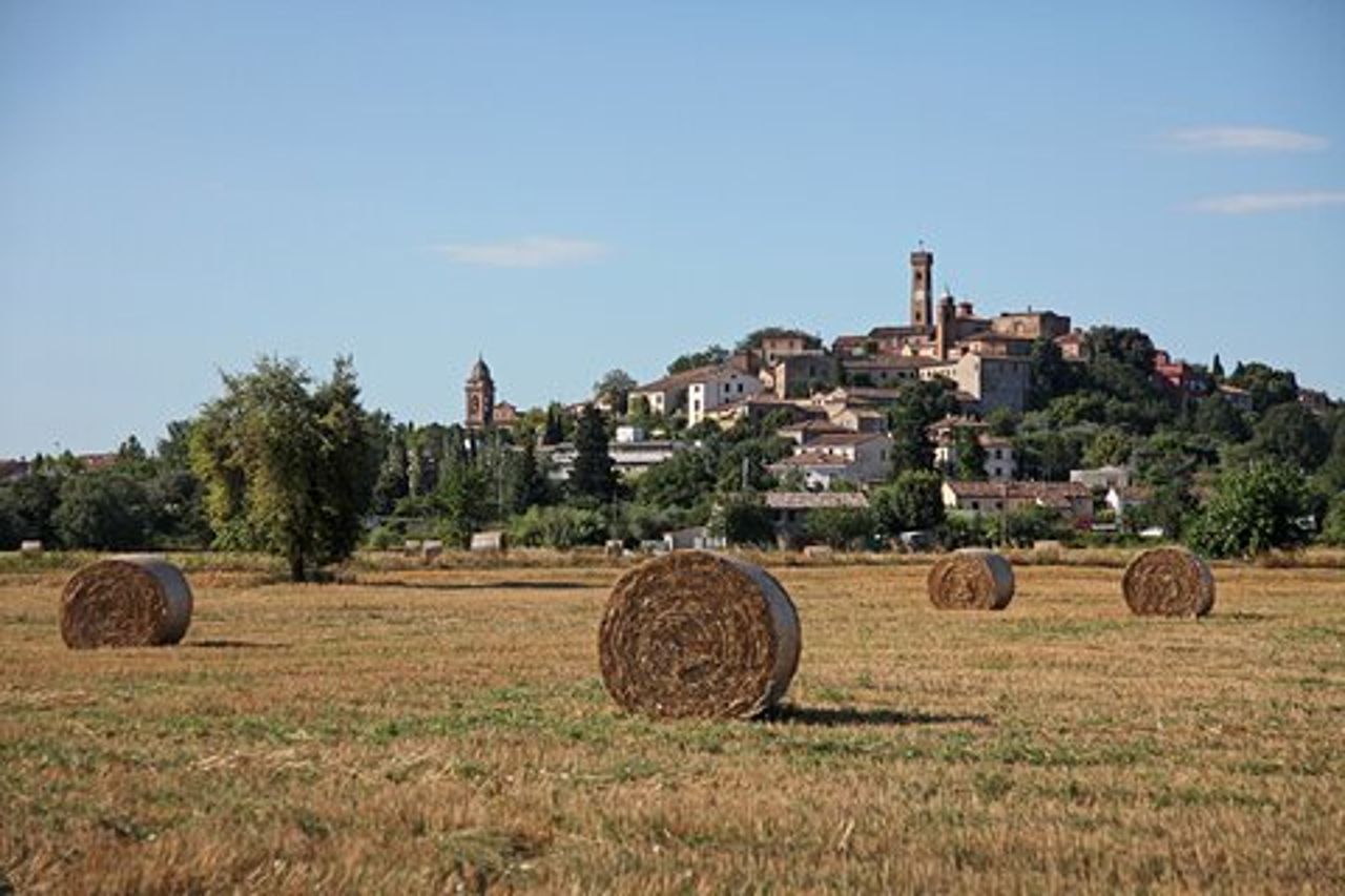 Tour Privato Guidato a Piedi a Santarcangelo Città Slow