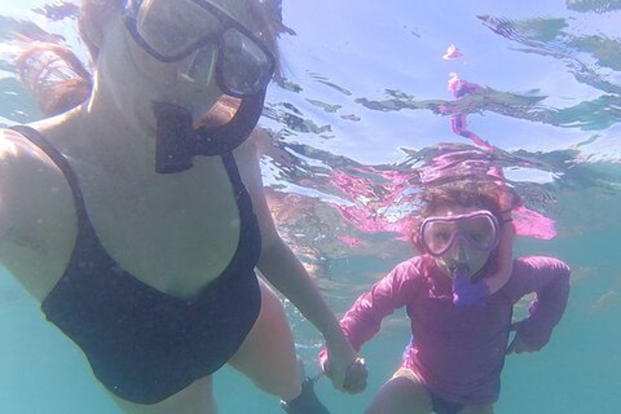 Snorkeling a San Carlos con un biologo marino