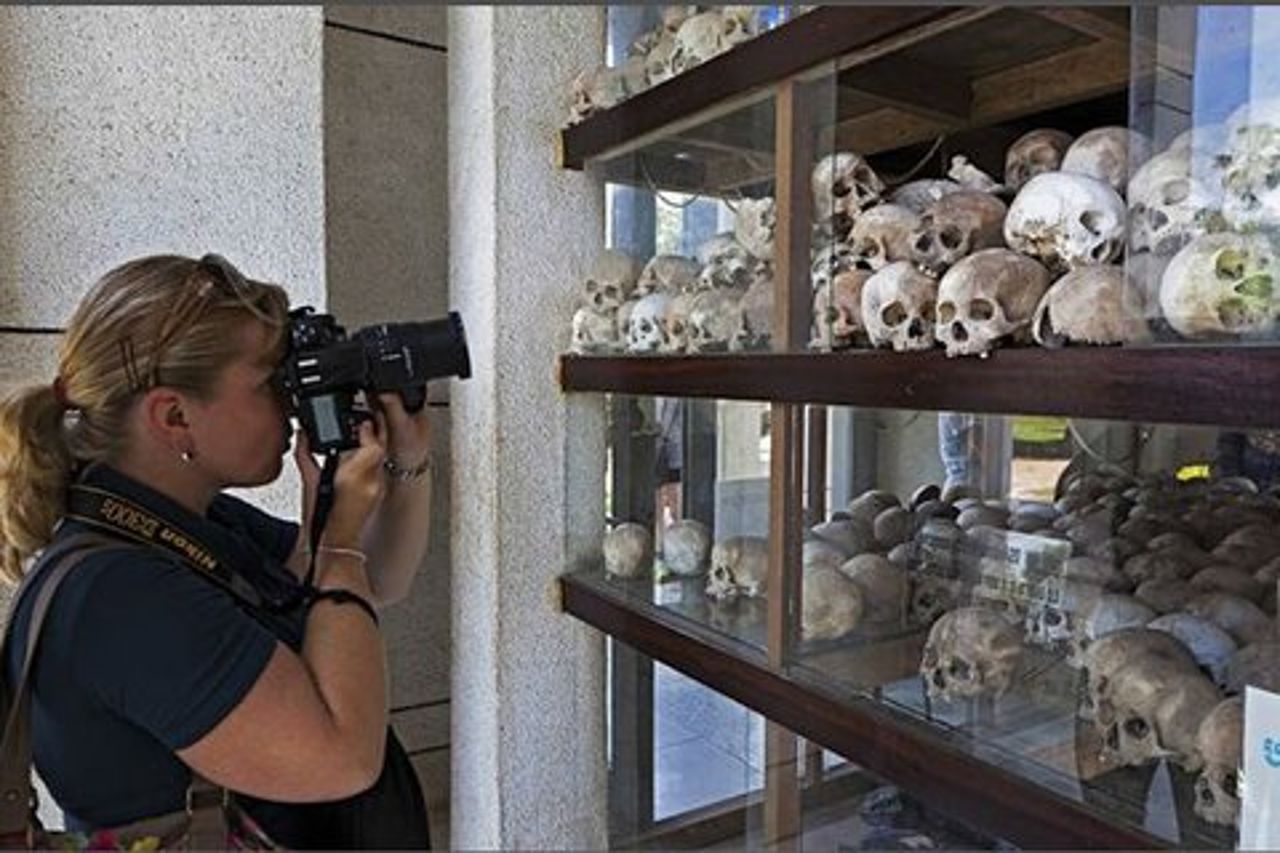Museo del genocidio di Tuol Sleng (S-21) e tour dei campi di sterminio di Choeung Ek