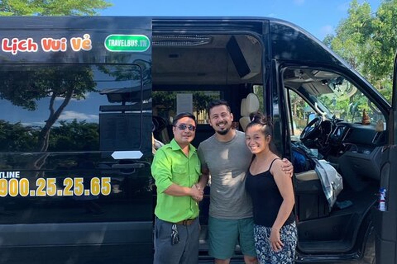Limousine VIP: viaggio da Hue a Da Nang