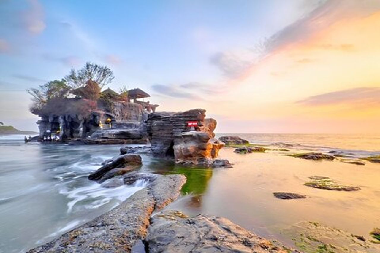 Tour di Ubud Tanah Lot: Terrazza del riso - Cascata - Tempio di Batuan