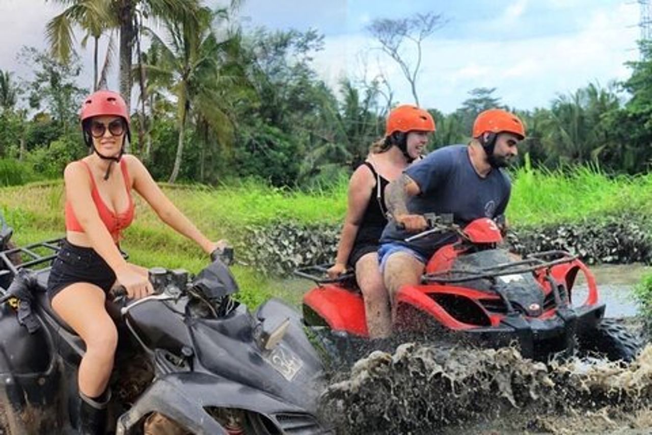 Avventura in quad a Bali - Foresta delle scimmie e cascata