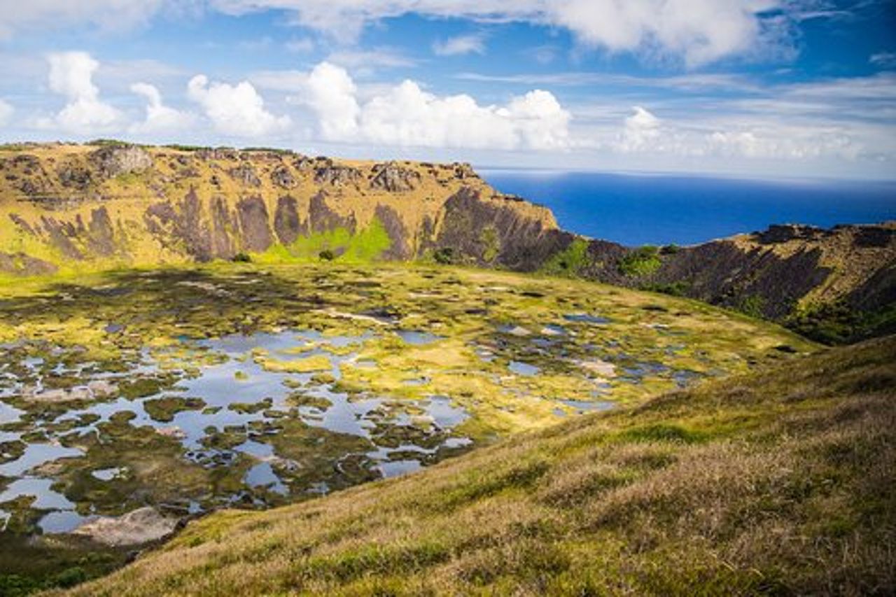 Tour privato di mezza giornata: Rano Kau e Orongo la città dei re