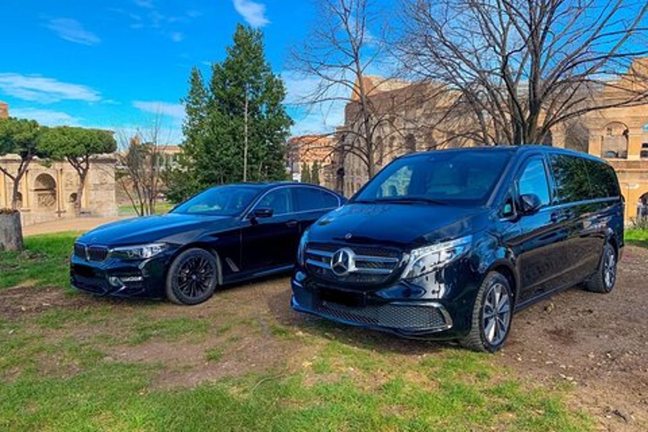 Savona a Aeroporto Malpensa (MXP) - Partenza Transfer Privato