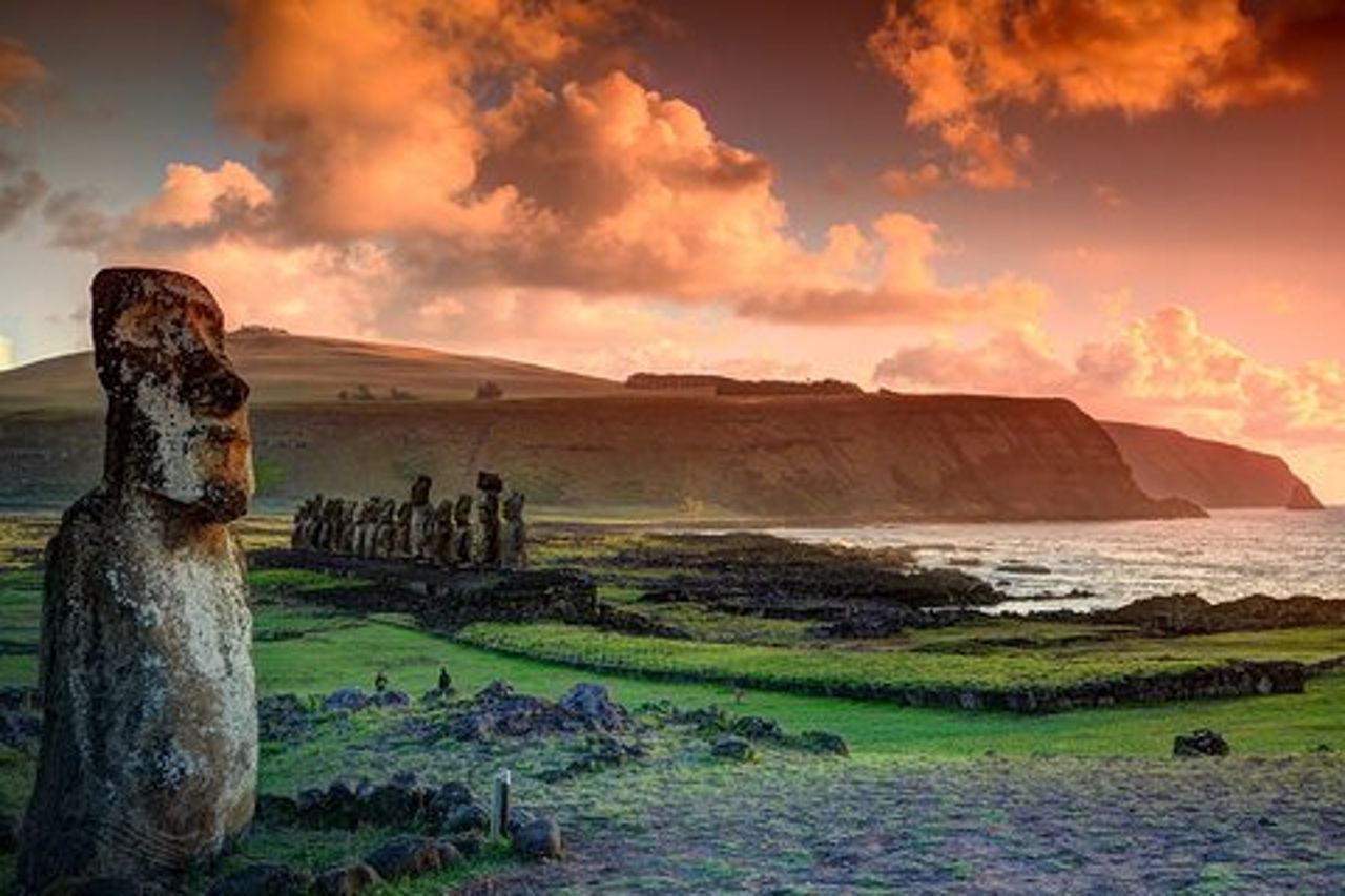 Tour privato di un'intera giornata: Fabbrica dei Moai, i giganti di pietra