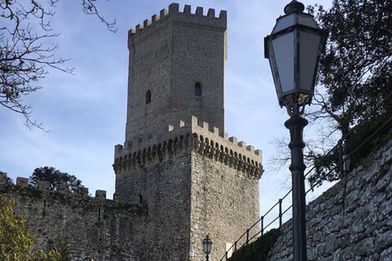Erice walking-tour, il borgo antico e prodotti locali (all incl)