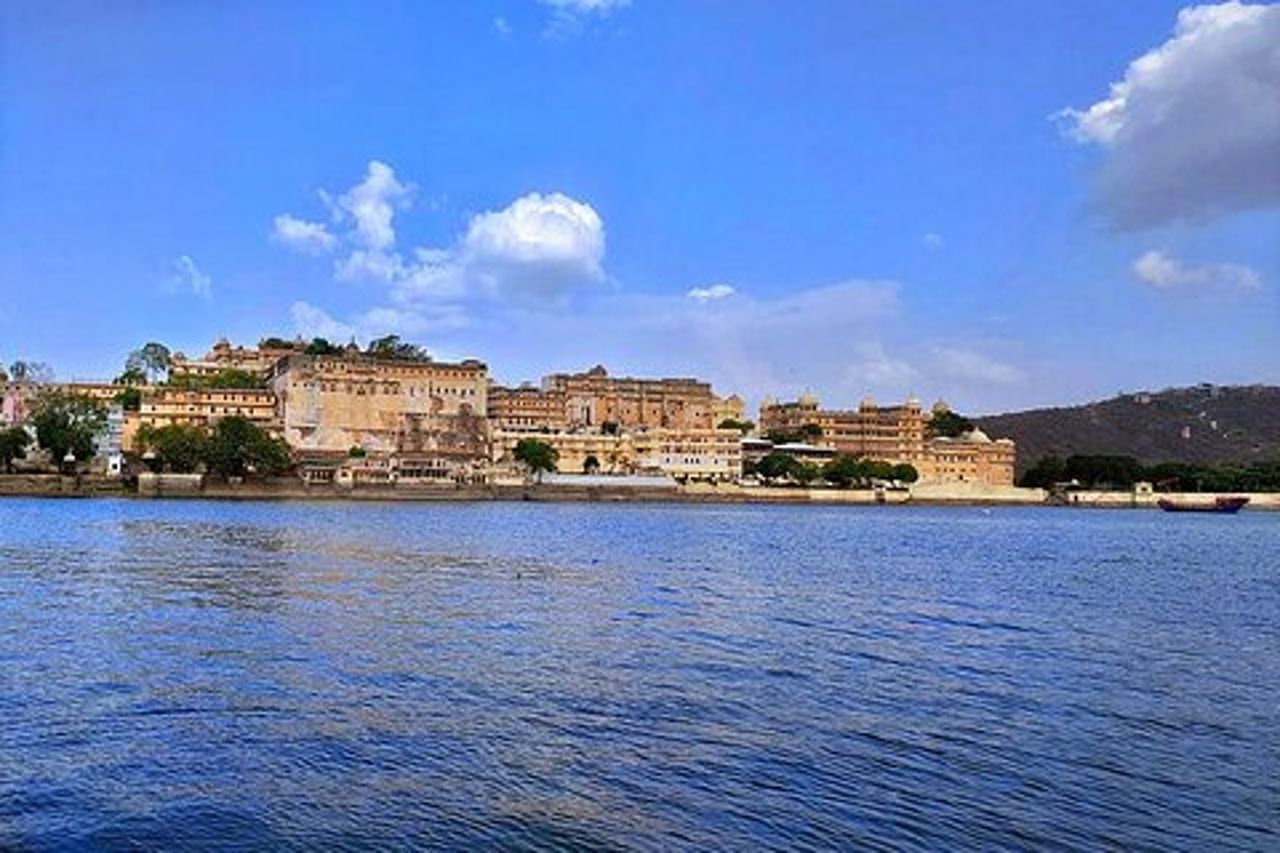 Tour di 6 notti 7 giorni Udaipur Jodhpur e Jaisalmer