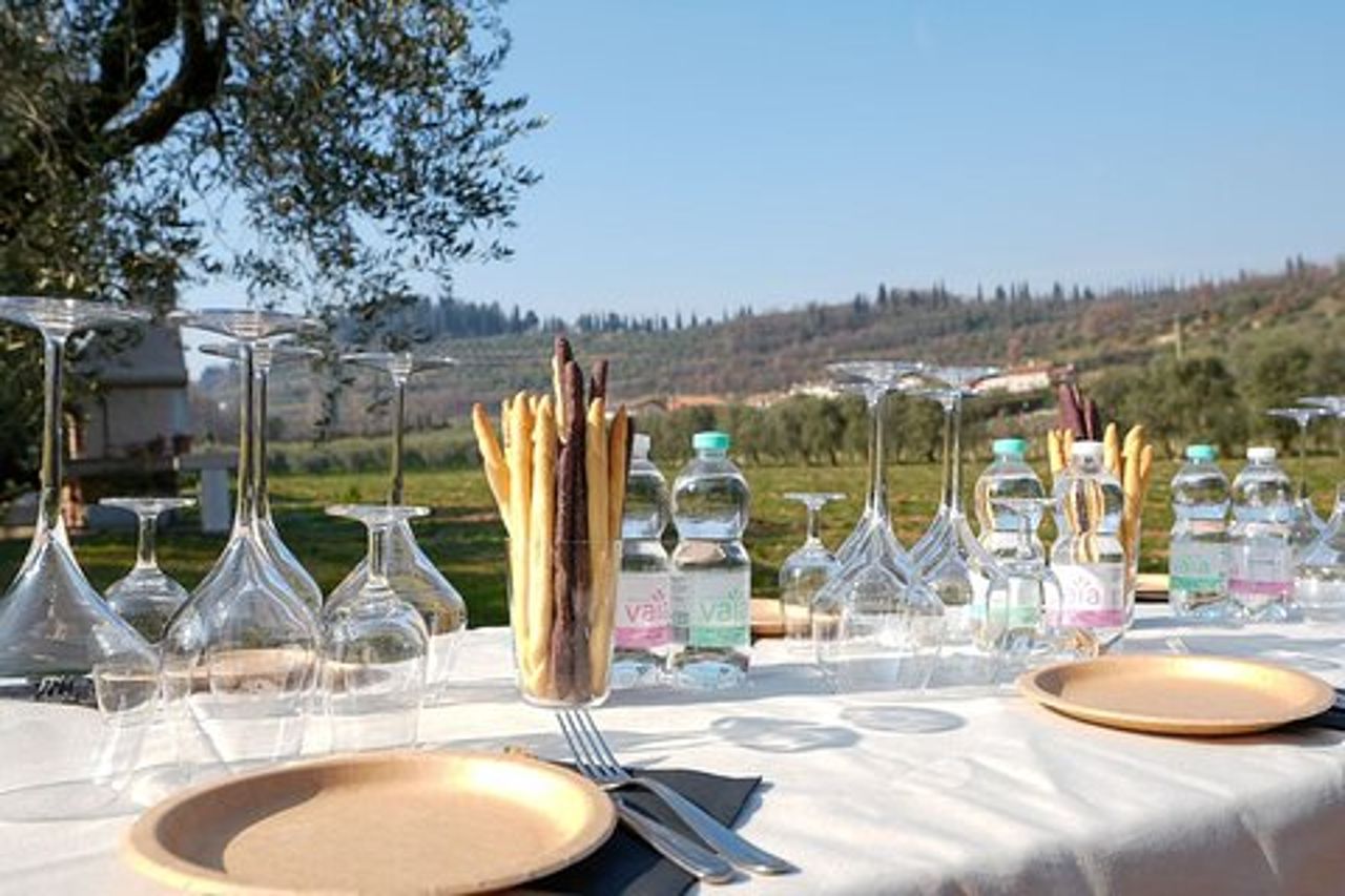 Degustazione di vino e cibo gourmet a Bardolino