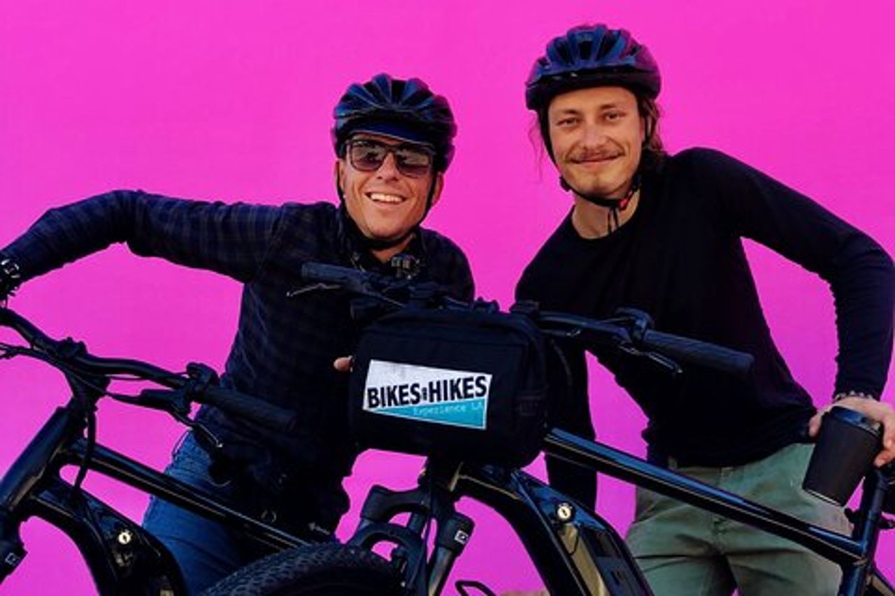 Tour di Beverly Hills: case delle star del cinema e visite turistiche a Los Angeles in bici elettrica