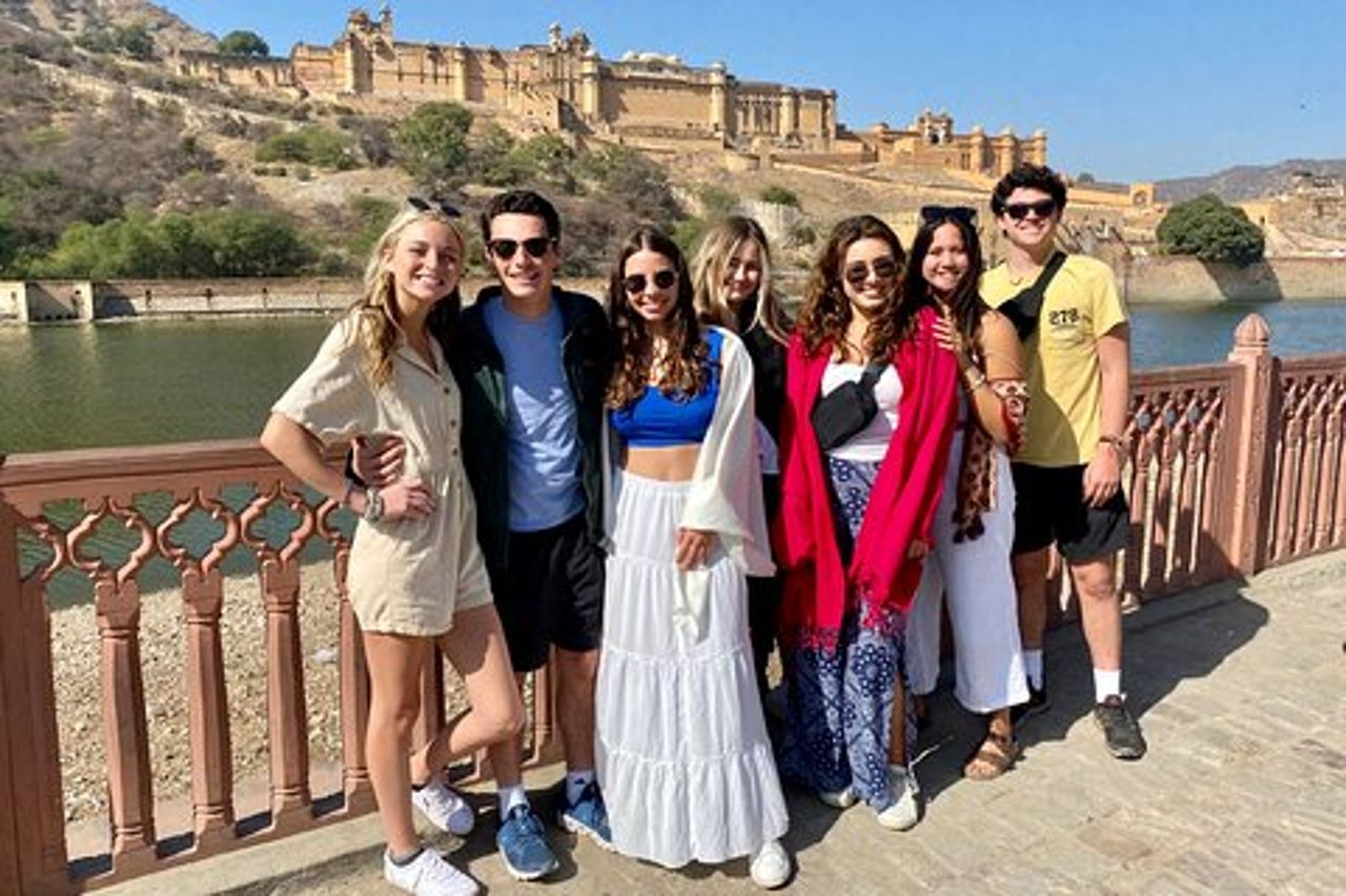 Tour privato di un'intera giornata del patrimonio di Jaipur in auto