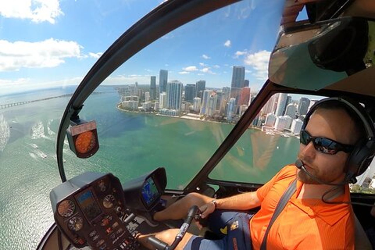 Tour privato in elicottero di Miami: South Beach, centro e isole