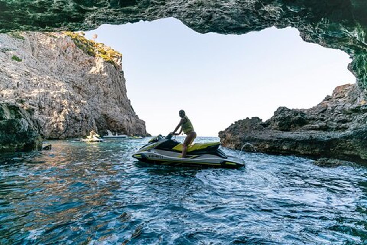 Safari Alcudia Jack Sparrow tour della grotta 90MIN