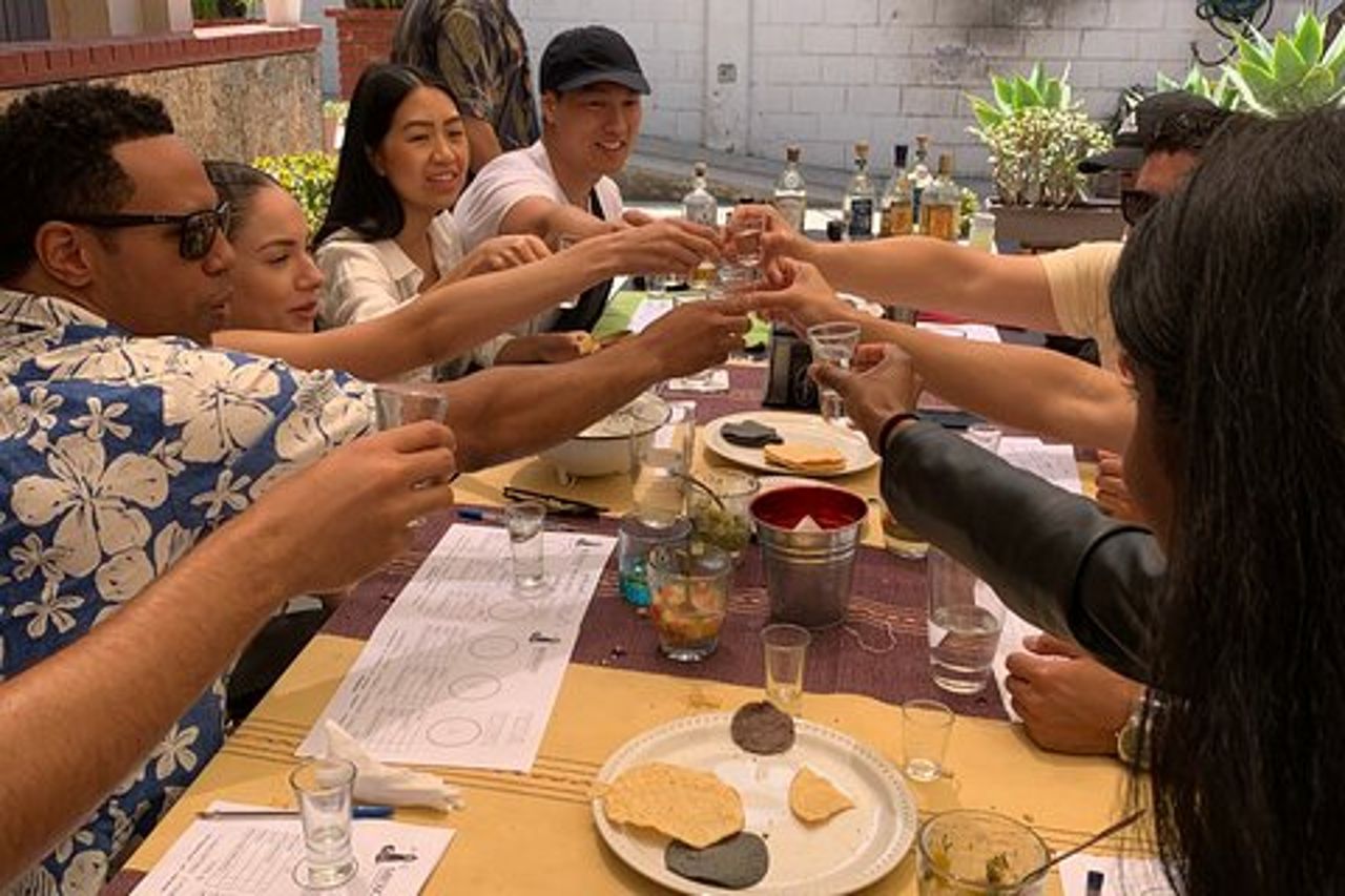 Baja’s Hidden Feast: Da Smoky Mezcal a Seefood Cuisine