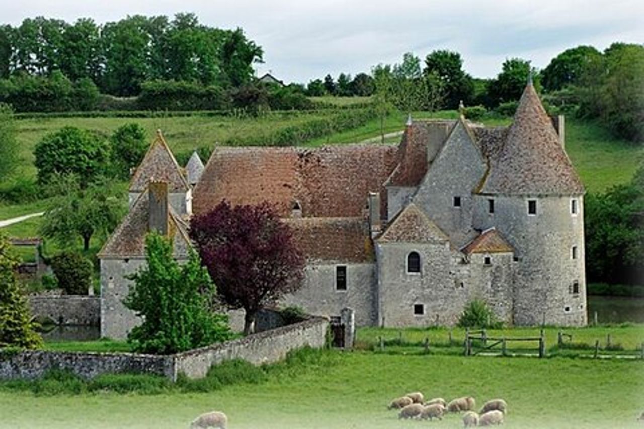 Château de Buranlure 1000 anni di storia Patrimonio ed enologia