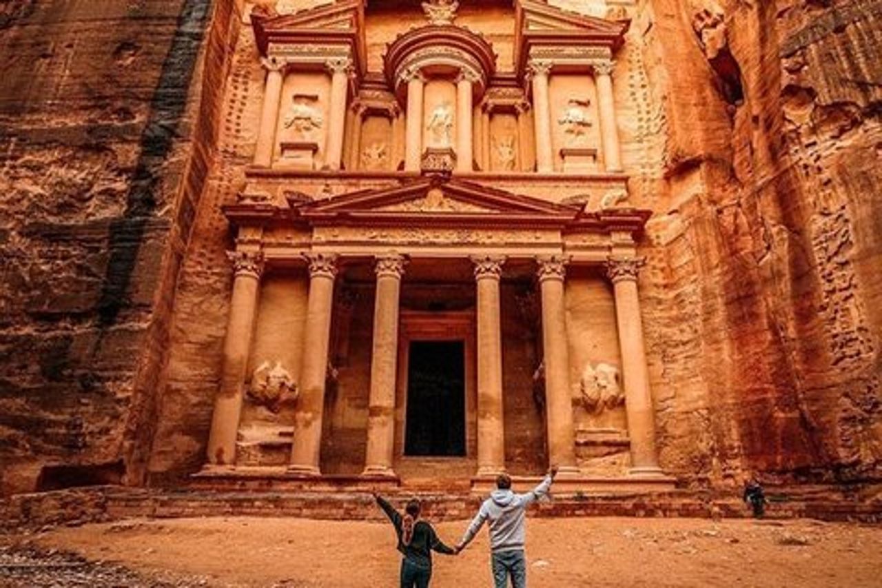 Tour di un'intera giornata Petra e Wadi Rum da Amman