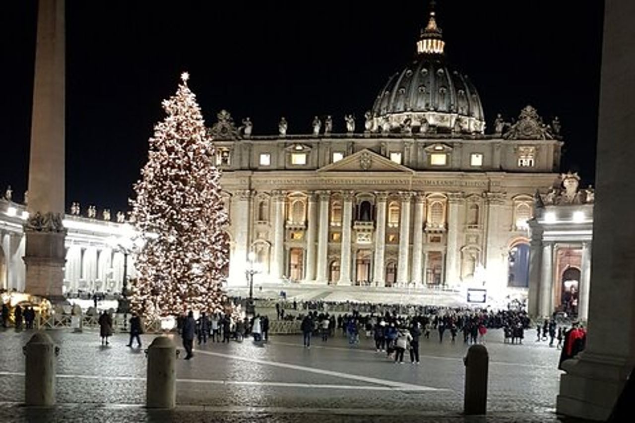 Esperienza privata in Vaticano: Messa di Capodanno con Papa Leone XIV