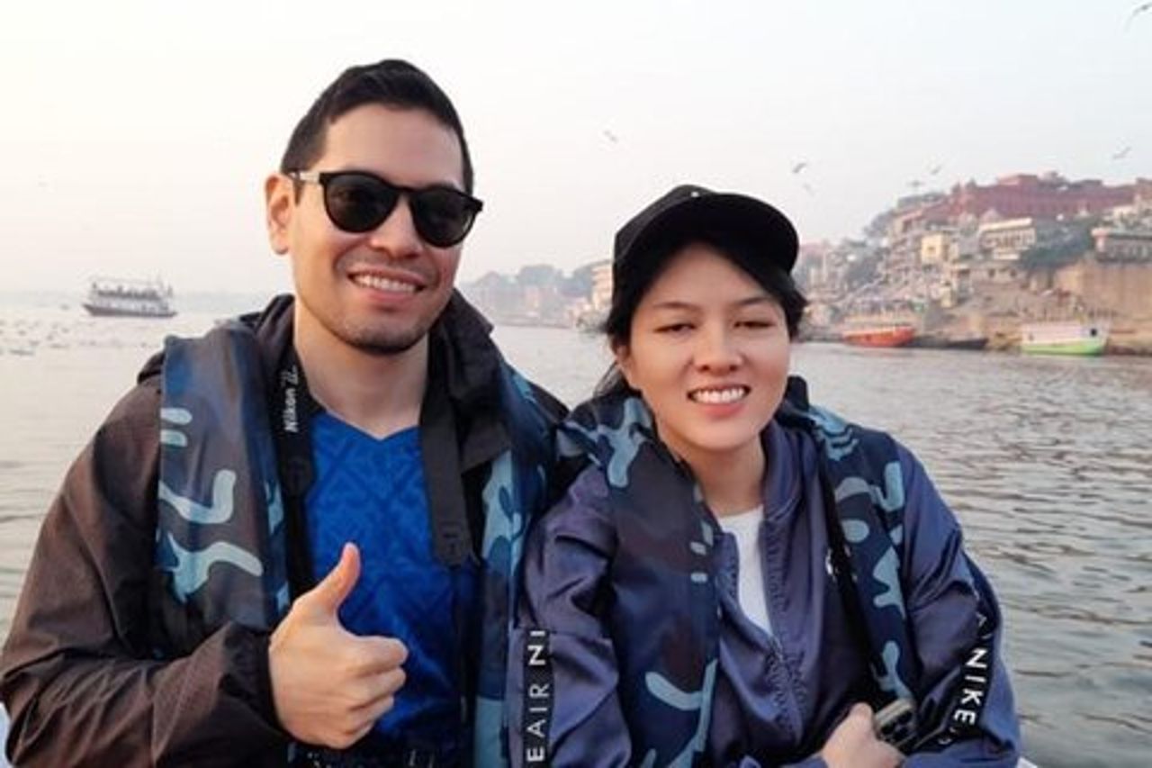 Tour di un'intera giornata a Varanasi con giro in barca e Guida