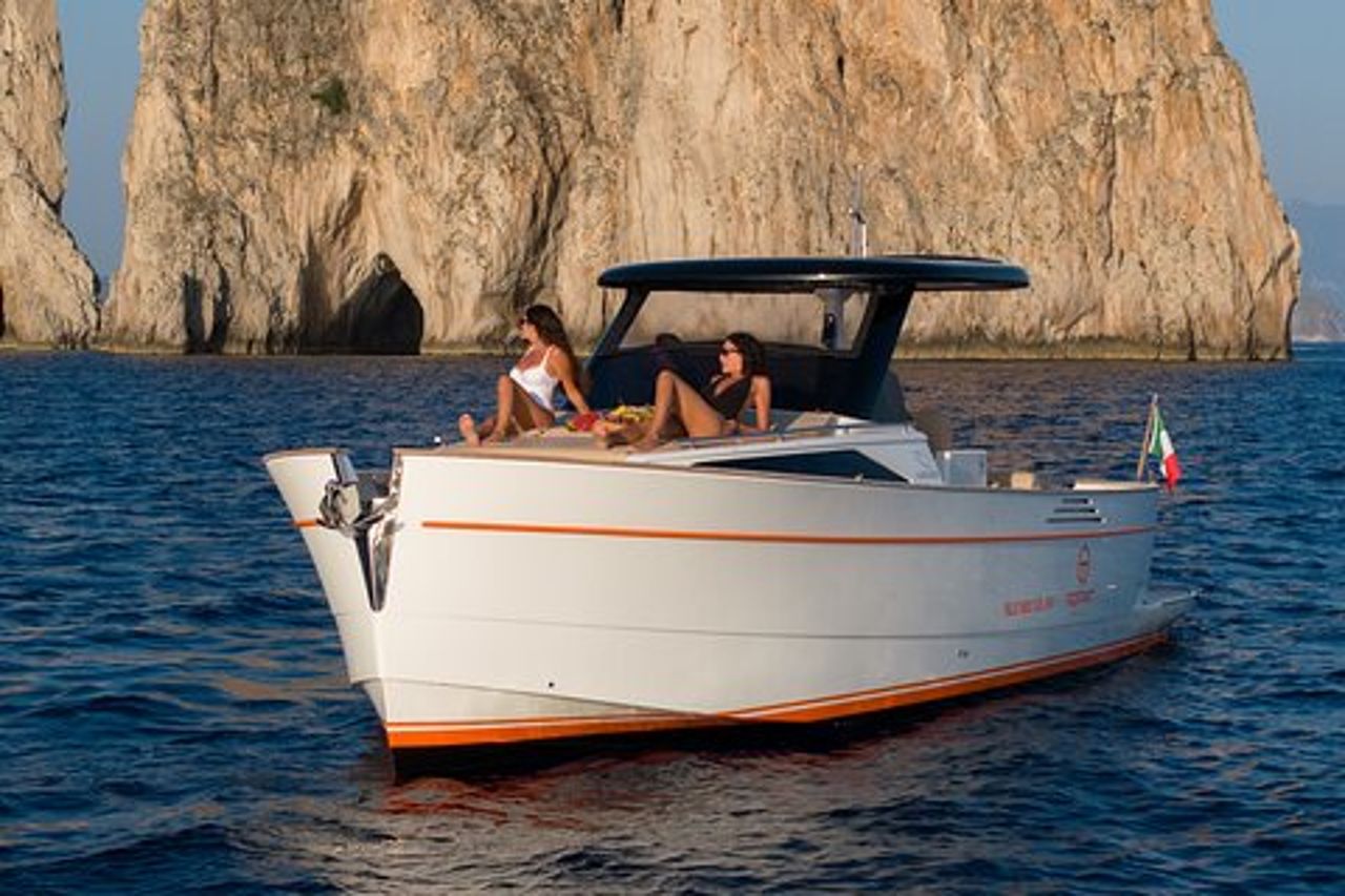 Tour di Capri e Costiera Amalfitana con partenza da Positano