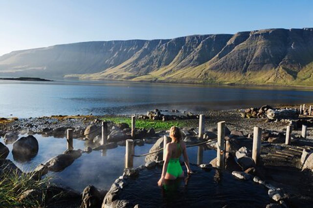 Piccolo gruppo Golden Circle, Hvammsvík Spa con biglietto e cratere