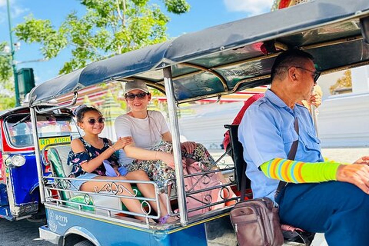Tour di un giorno a Bangkok: cibo, tempio e tuk-tuk