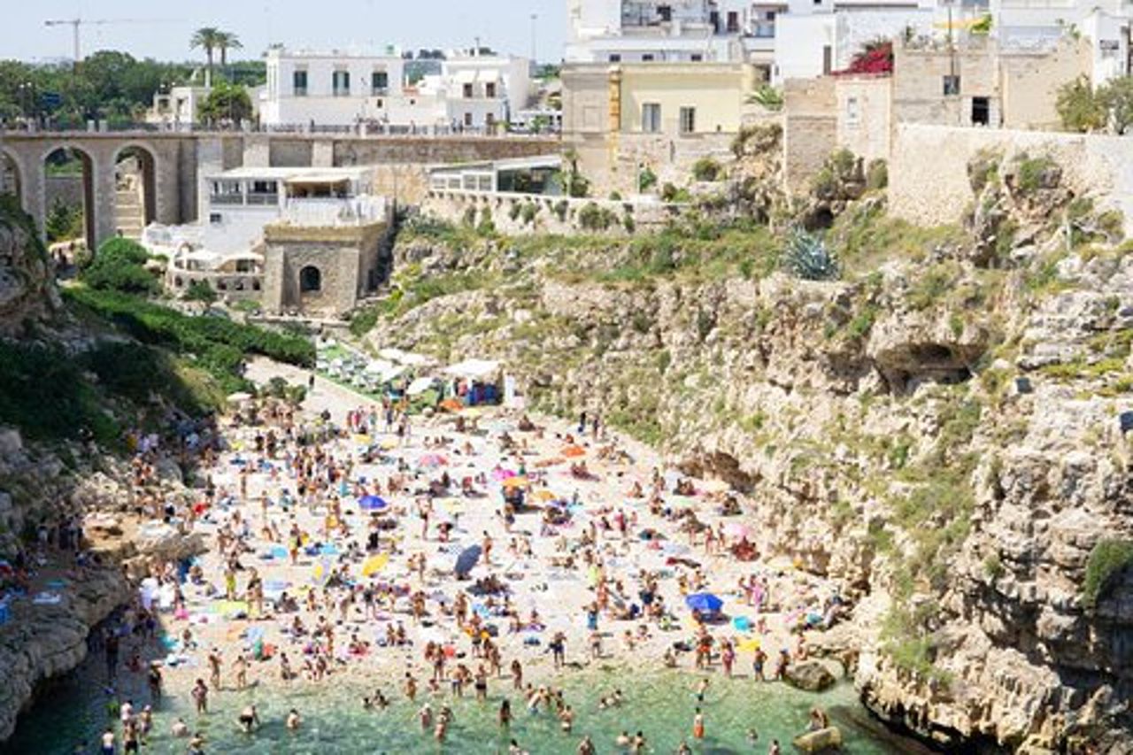 Polignano a Mare: esperienza gastronomica con partenza da Bari
