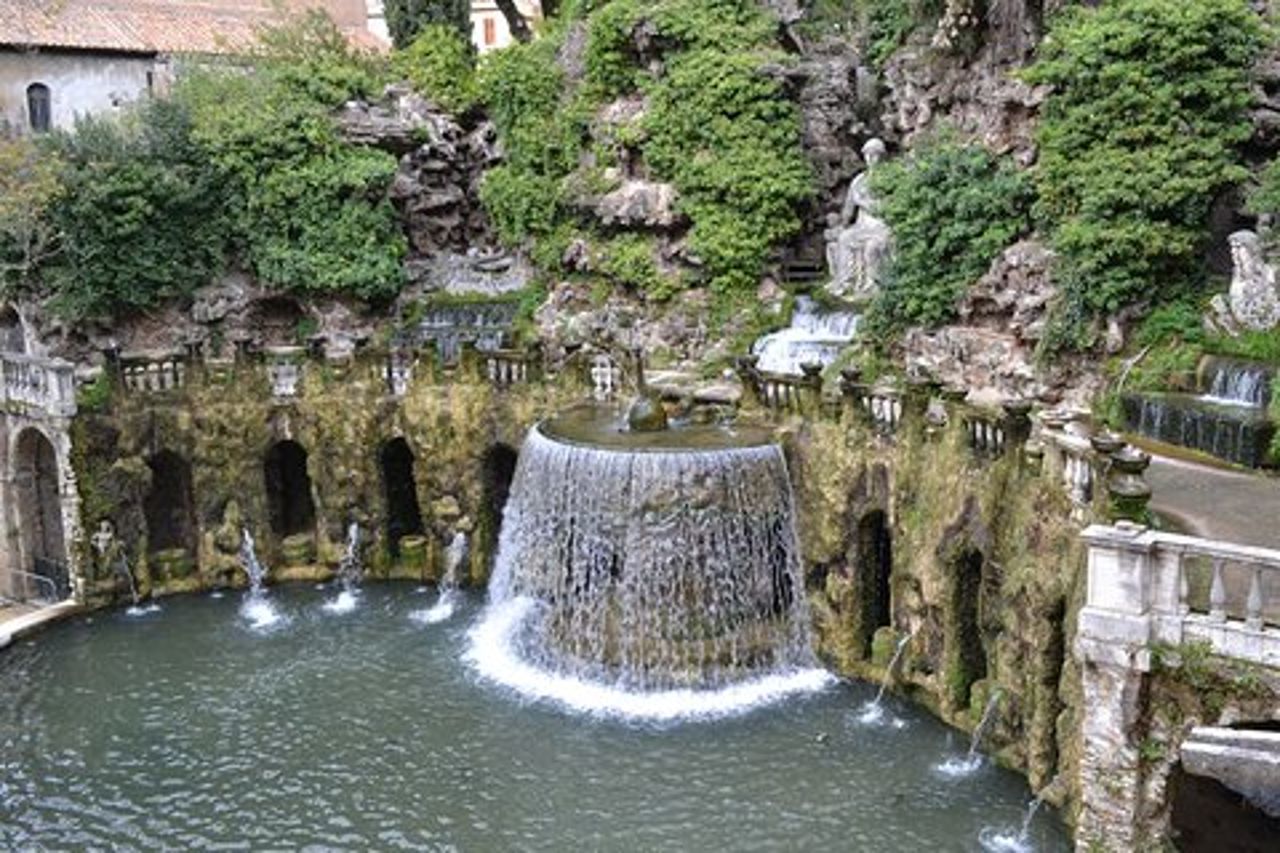 Gita giornaliera privata ai Giardini di Tivoli con il tuo autista