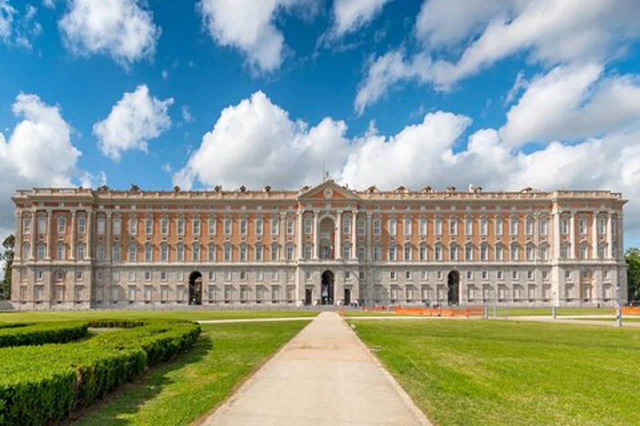 Caserta : Scopri il tour a piedi della Reggia