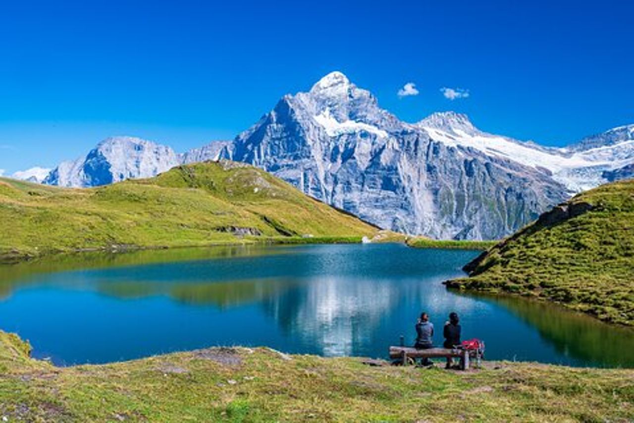 Tour a piedi Grindelwald First e Bachalpsee | Da Basilea