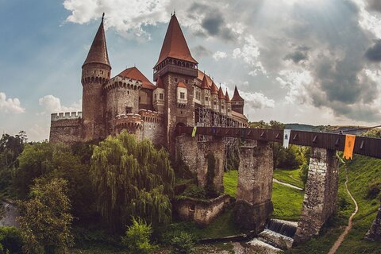 Castello di Corvin e Sibiu - tour privato da Brasov