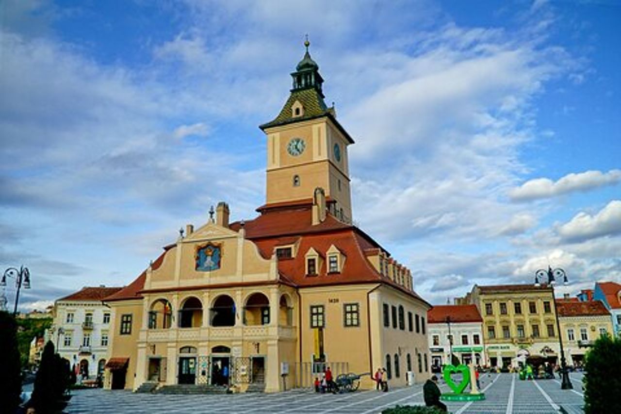 3 giorni Gite giornaliere private da Brasov. Vacanza in città in Transilvania