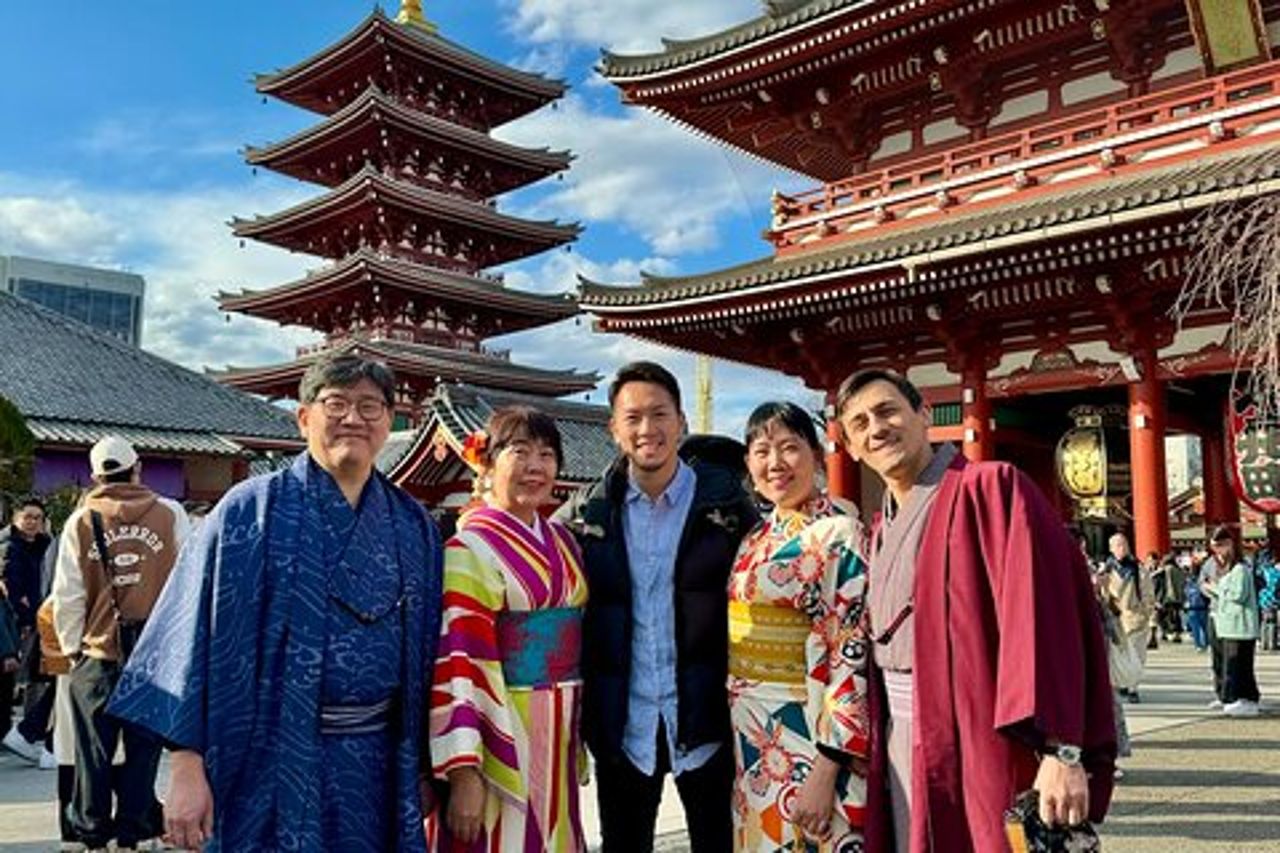 Tokyo : tour privato personalizzato con Guida locale