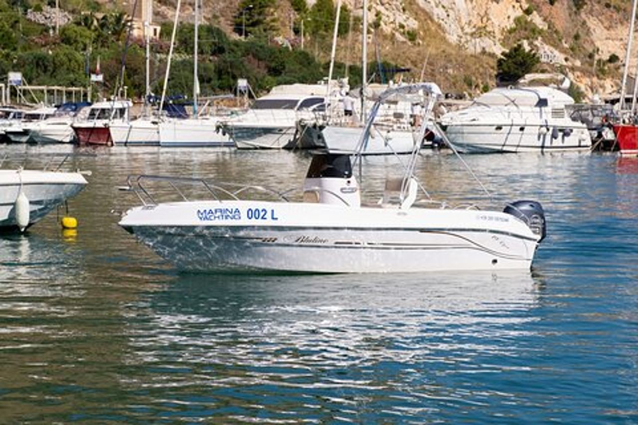 Noleggio barca senza patente Castellammare del golfo-Rent boat