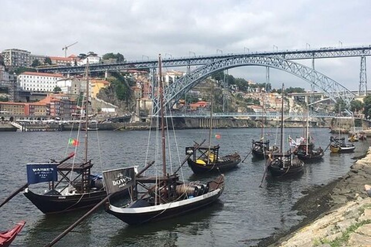 Da Porto a Santiago DE Compostela Viaggio di sola andata Fino a 4 fermate
