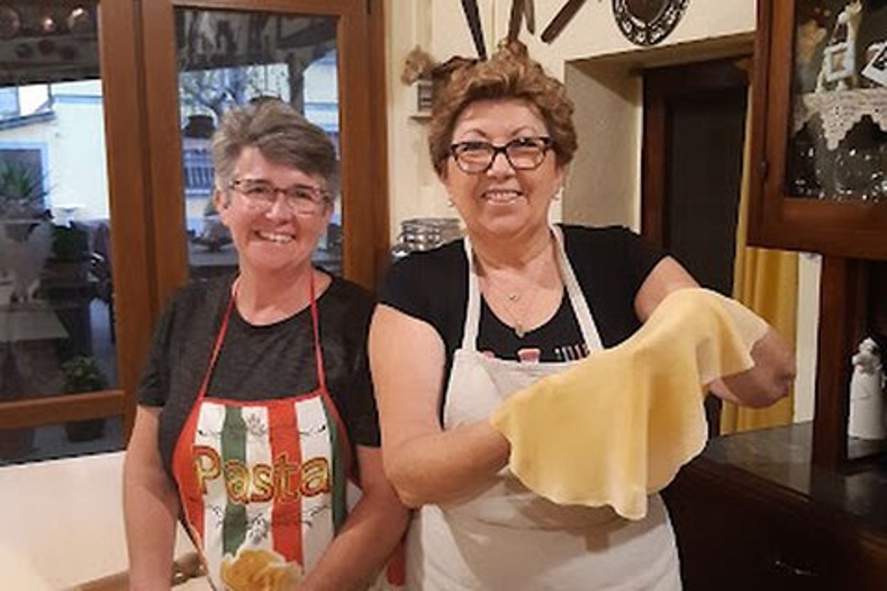 Corso di Cucina in Agriturismo Lucca o Pasto Tradizionale Toscano