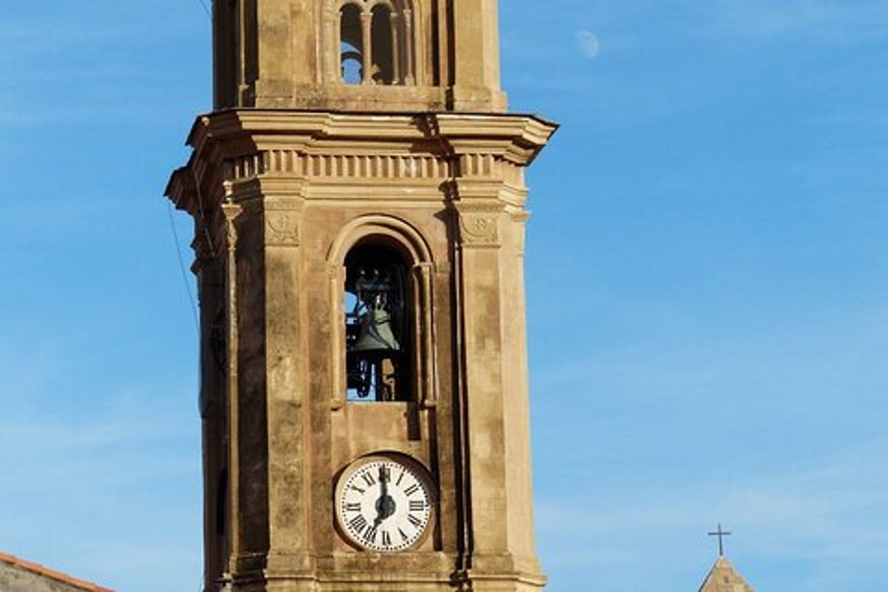Imperia - Tour privato a piedi del centro storico
