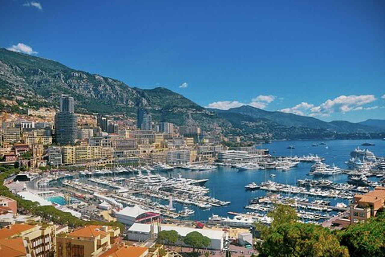 Benvenuti a Monaco: tour privato a piedi di 3 ore