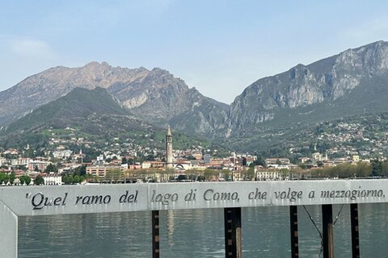 Como Lake Boat Tour Privato da Lecco in Motoscafo con Conducente